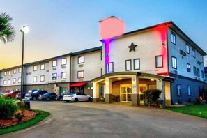 Aparcamiento sin asistencia gratuito