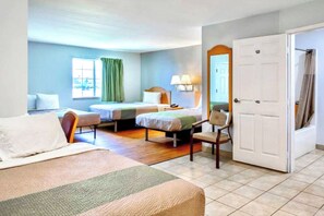 Family Room 4 Full Beds with Kitchenette Non-Smoking | 1 bedroom, desk, iron/ironing board, free WiFi