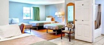 OYO Townhouse Sulphur, LA Extended Stay