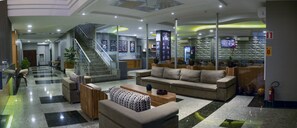 Reception - Golden Blue Hotel (Londrina)