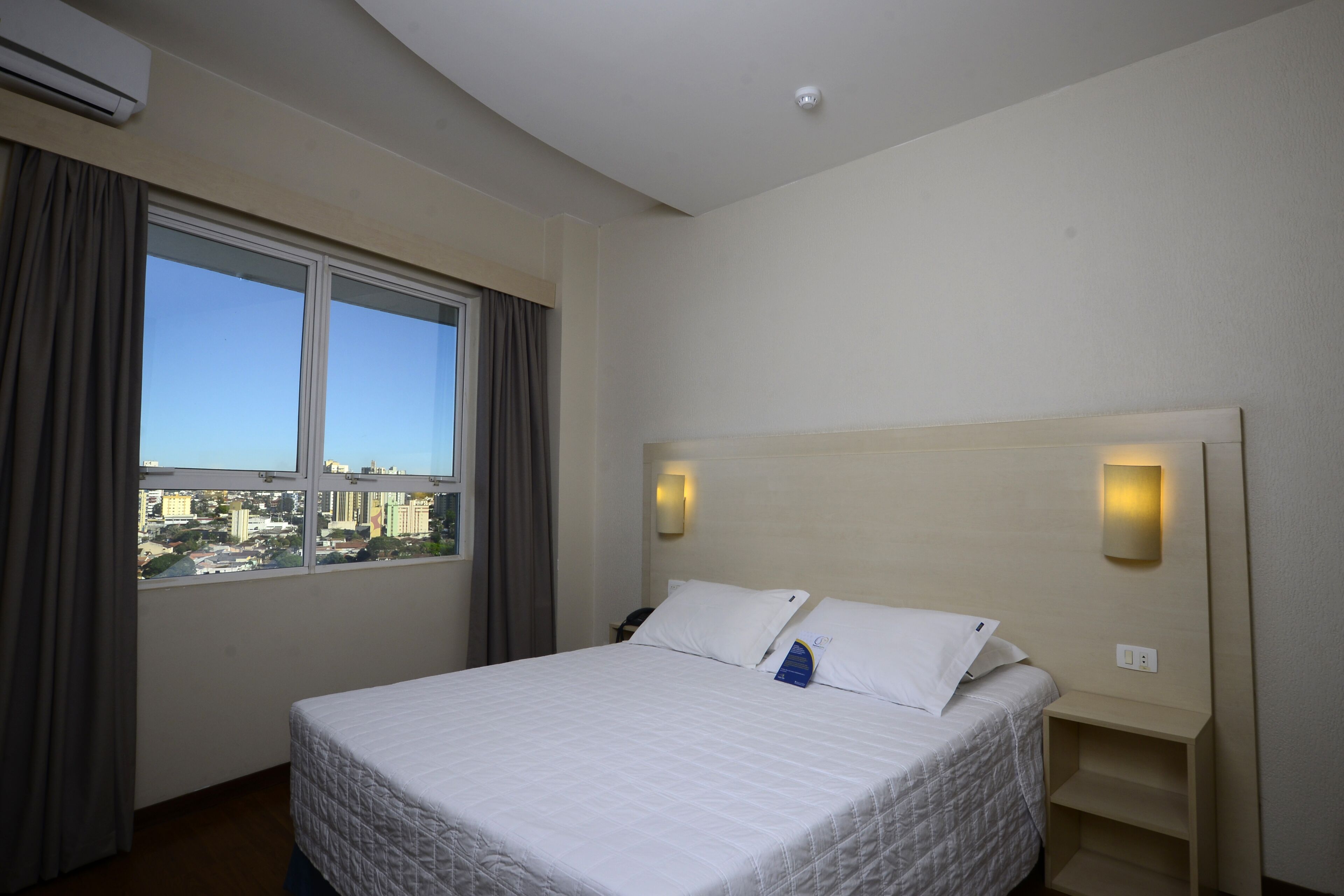 Photo - Golden Blue Hotel