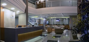 Reception - Golden Blue Hotel (Londrina)