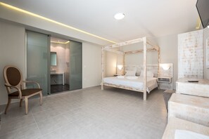 Minibar, in-room safe, soundproofing, iron/ironing board