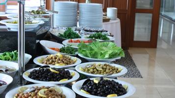 Free buffet breakfast