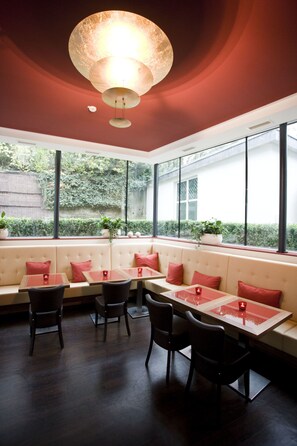 Dining - Hotel Gräfrather Hof (Solingen)