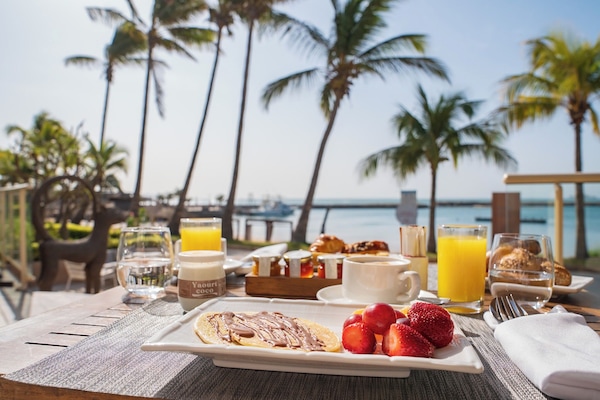 Tägliches nach Wunsch zubereitetes Frühstück (18000 XOF pro Person)
