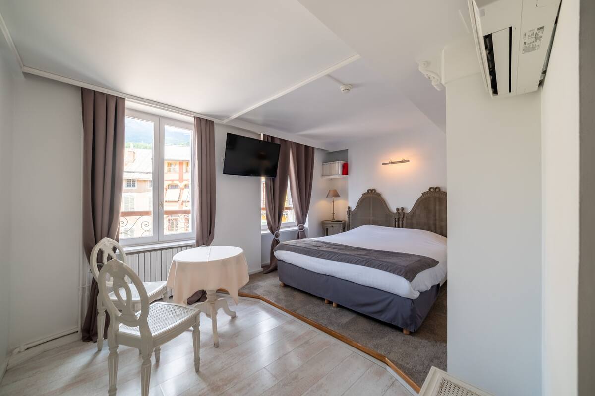 superior room | individually furnished, desk, laptop workspace, blackout curtains