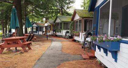Weirs Beach Motel and Cottages