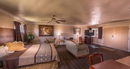 Edgewater Inn Reedley