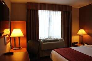 Standard Room, 1 Queen Bed, Non Smoking | View from room - Bellerose Inn (Bellerose)