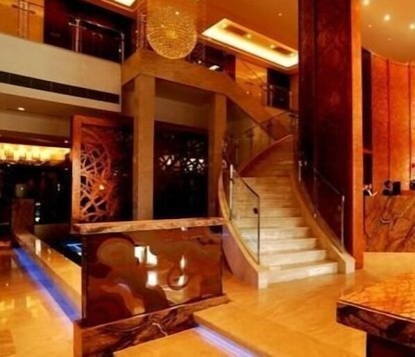 Lobby - Ramada Yangzhou Casa (Yangzhou)