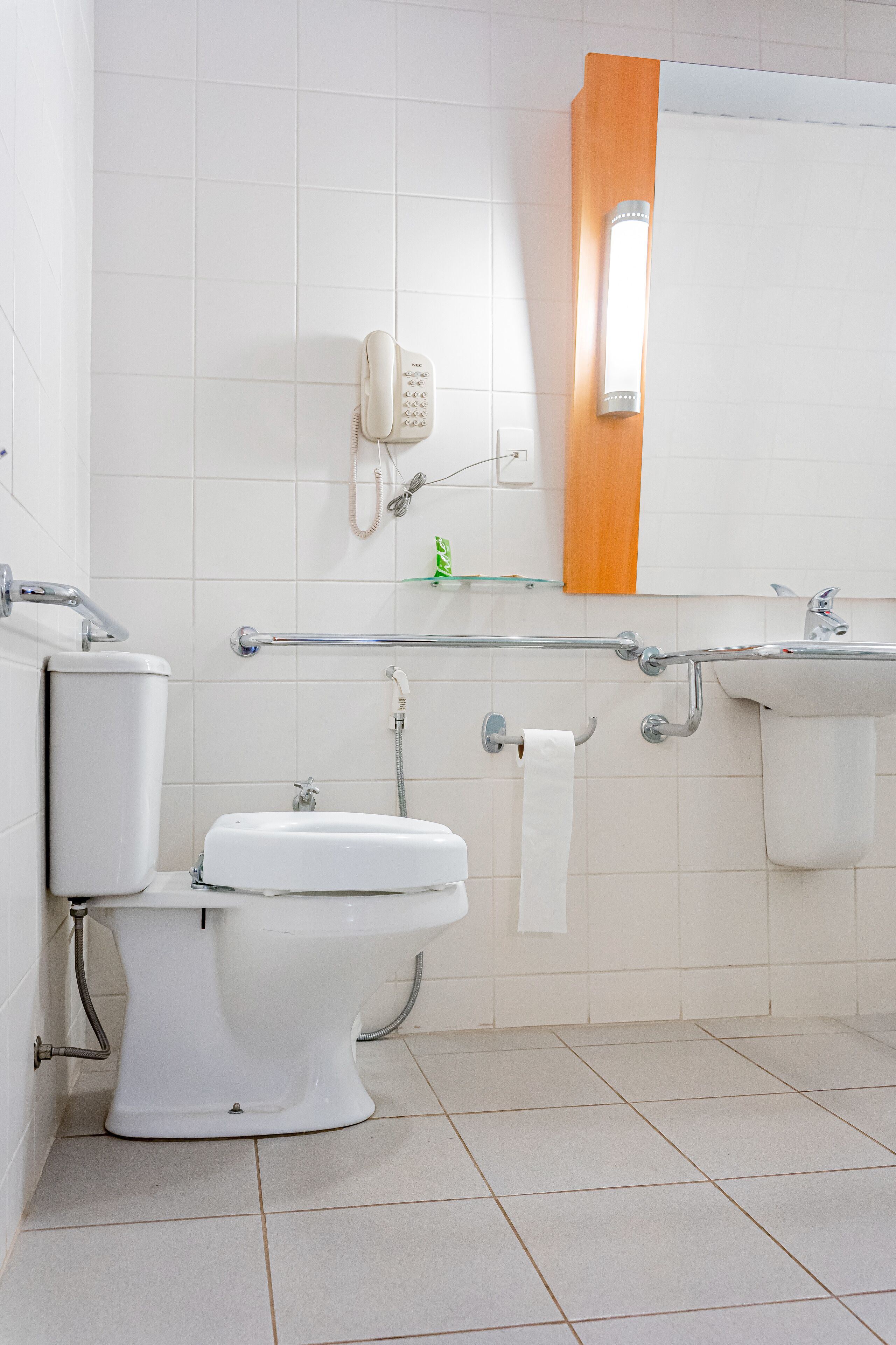 standard apartment, accessible | bathroom | shower, rainfall showerhead, free toiletries, hair dryer