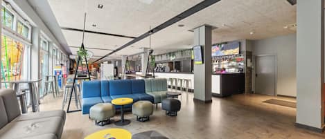 Sala de estar en el lobby