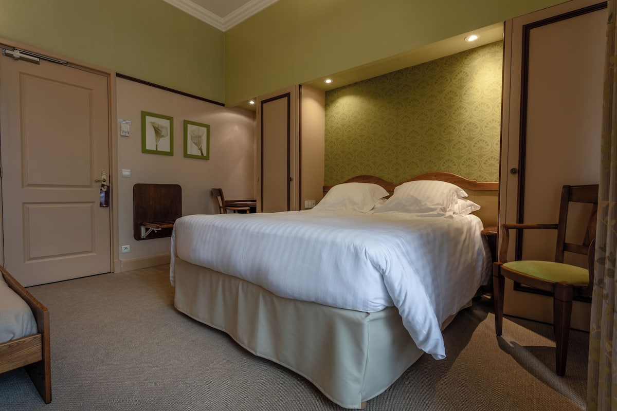 Comfort Triple Room