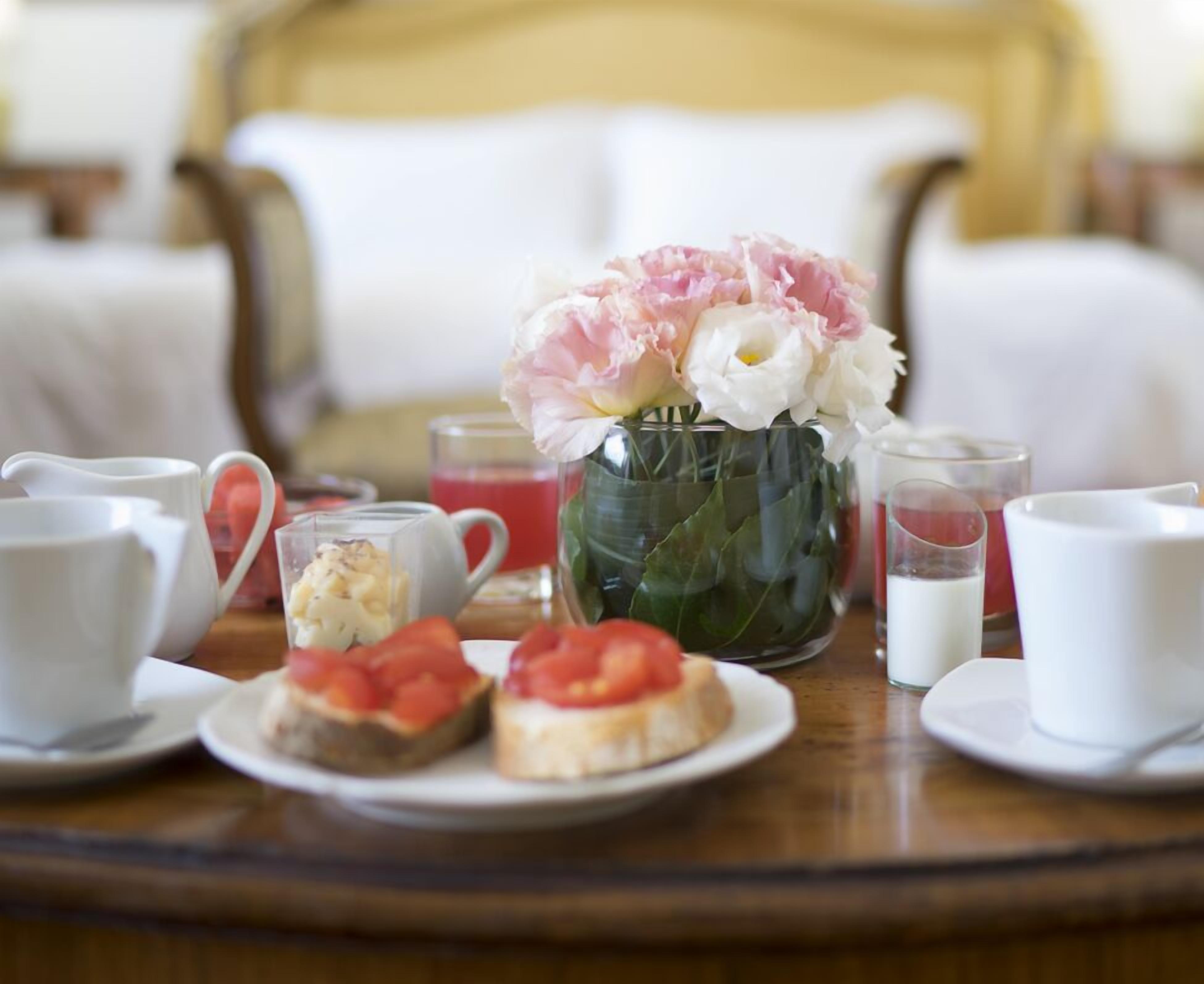 minibar, in-room safe, desk, free cots/infant beds