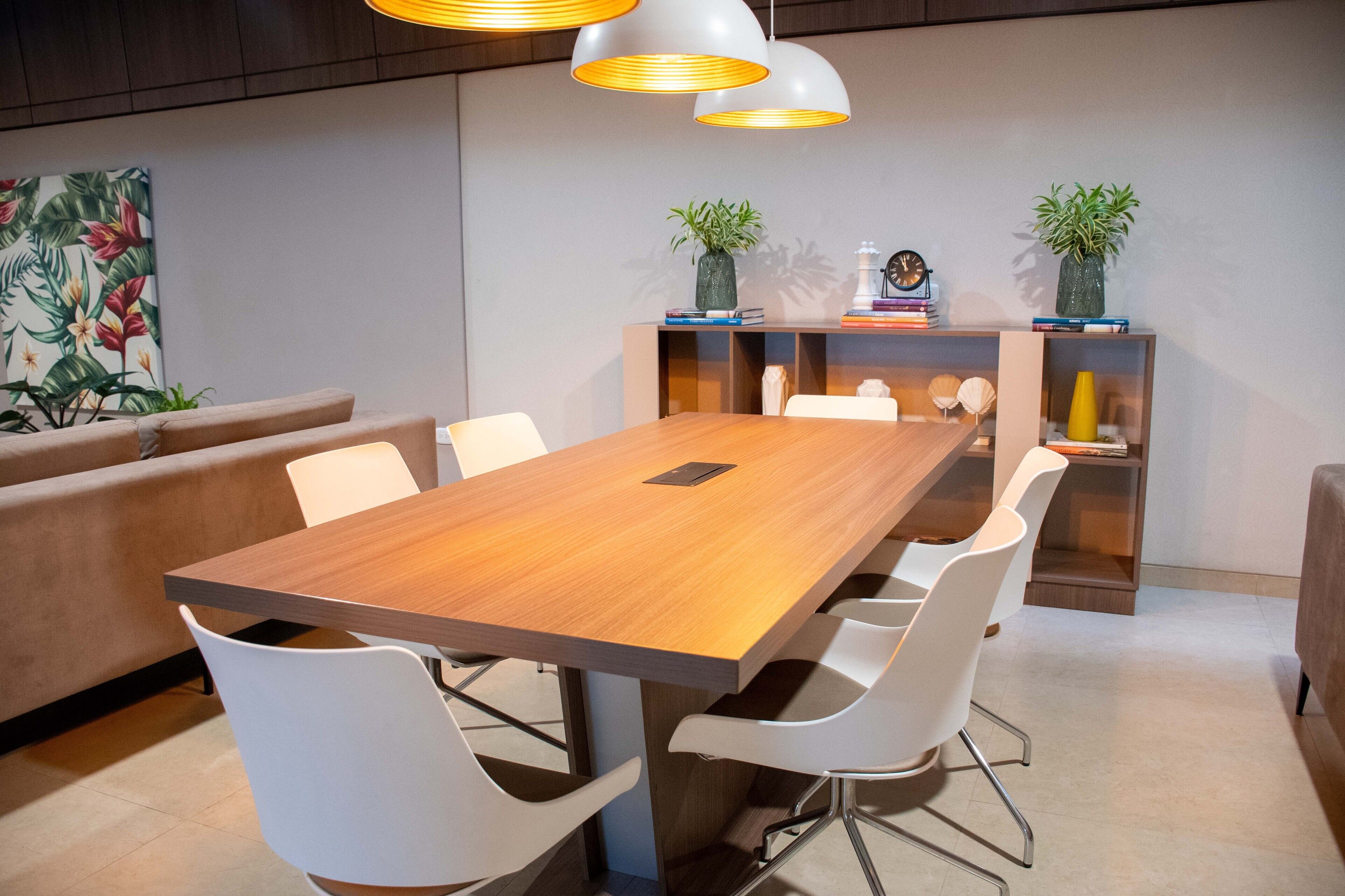 32-inch lcd tv with satellite channels, tv