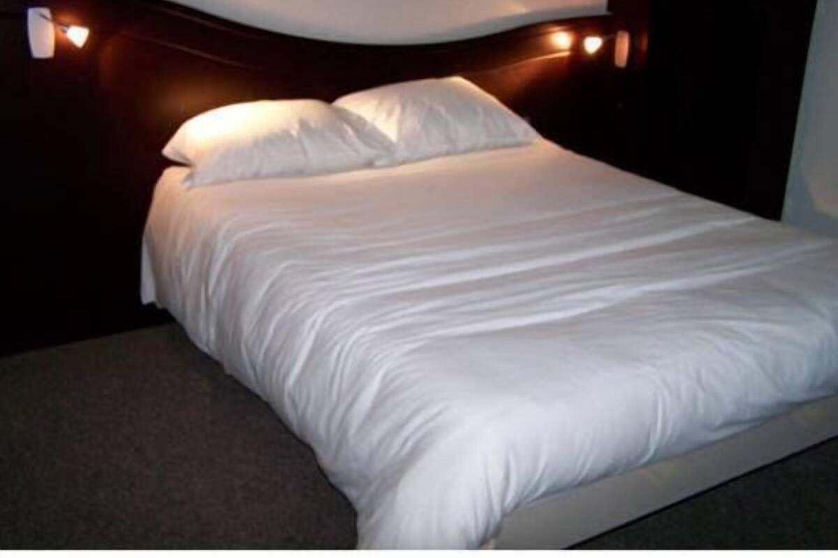 Double Room | Desk, rollaway beds, free WiFi