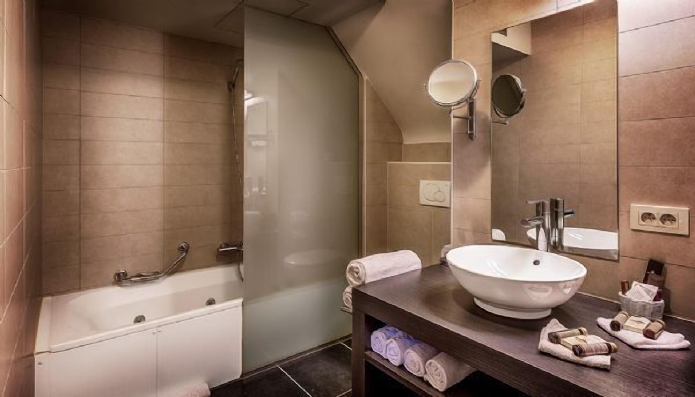 free toiletries, hair dryer, towels