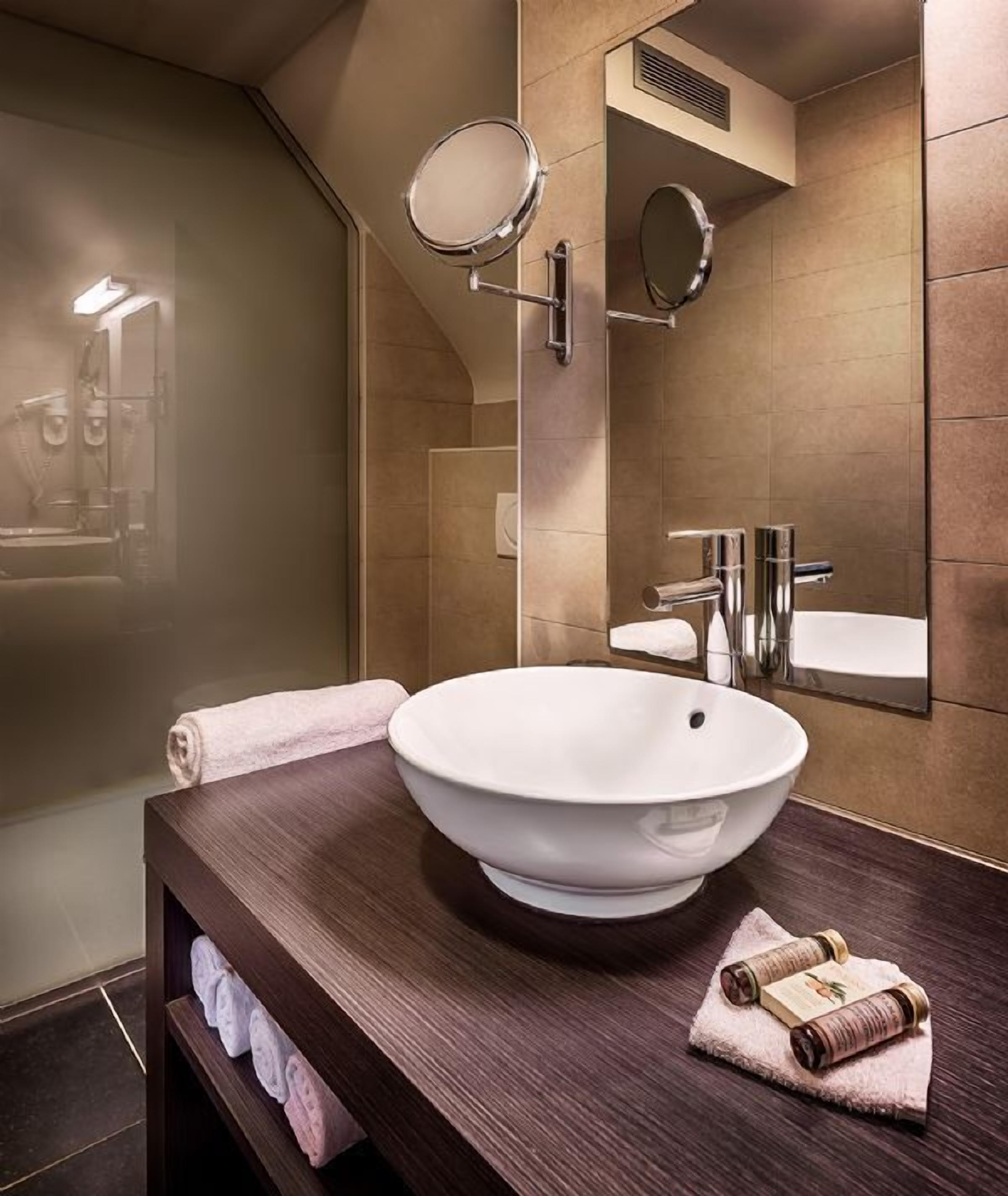 free toiletries, hair dryer, towels