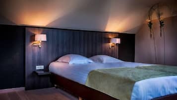 In-room safe, desk, soundproofing, iron/ironing board