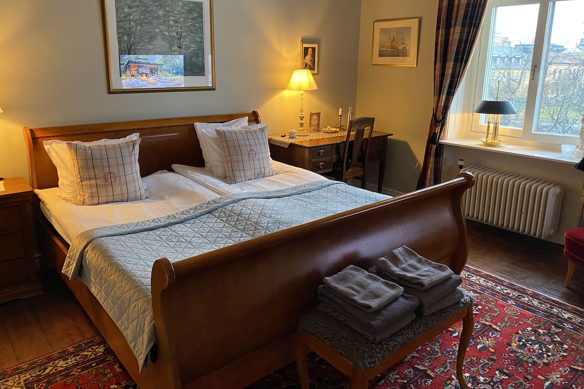 Suite familiar, vista al río | 1 habitación, decoración personalizada y muebles diferentes