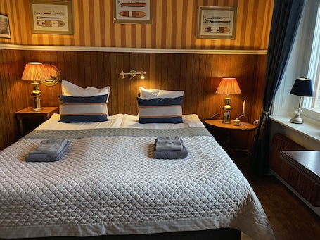 Classic Double Room, River View | 1 bedroom, individually decorated, individually furnished, free WiFi