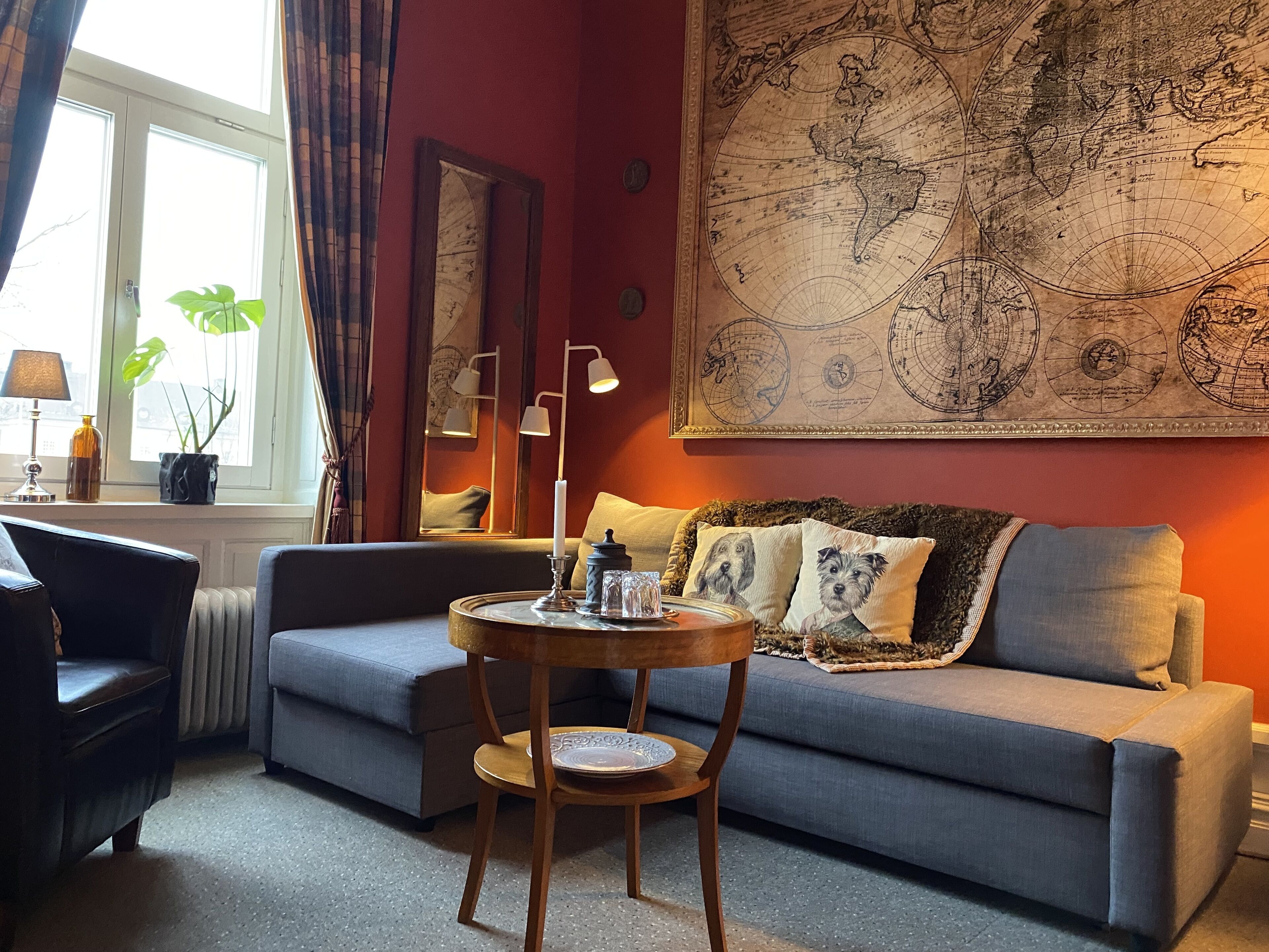 family suite, river view | 1 bedroom, individually decorated, individually furnished, free wifi