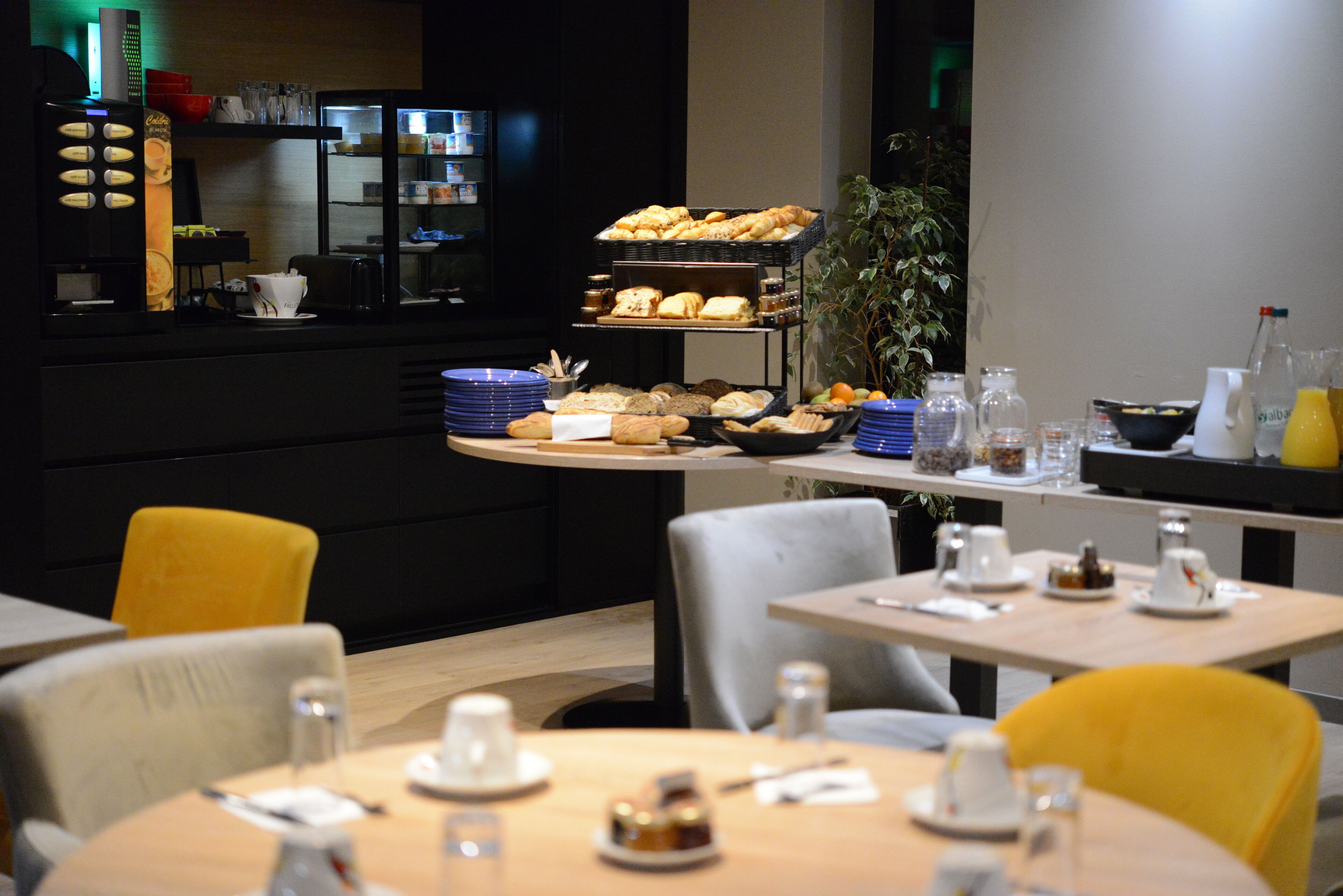 daily buffet breakfast (eur 12.5 per person)