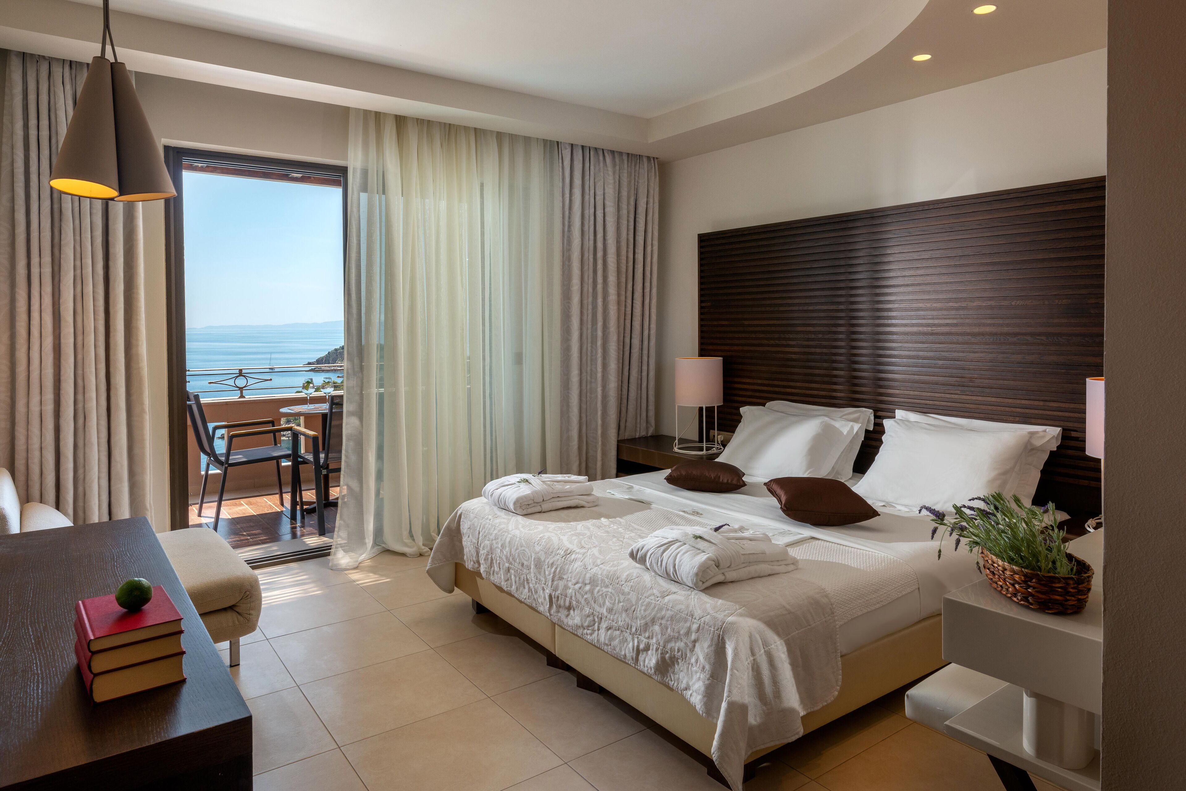 Executive Room, Sea View | Premium bedding, down comforters, pillowtop beds, minibar