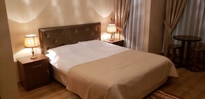 Standard Double Room, 1 Double Bed | Individually decorated, individually furnished, desk, iron/ironing board - Istanbul Irish Hotel (Istanbul)
