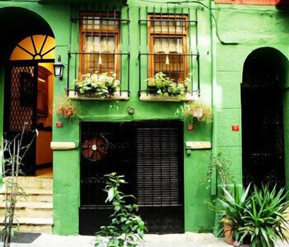 Istanbul Irish Hotel photo 2
