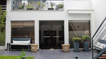 Fachada da propriedade