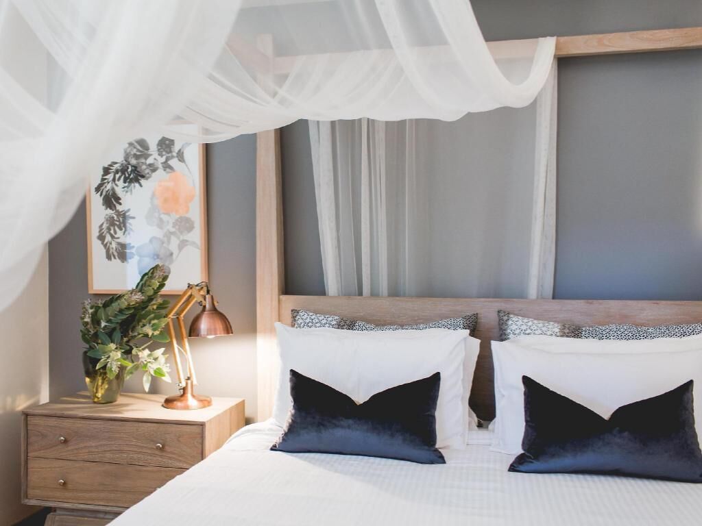Premium bedding, pillowtop beds, minibar, individually decorated