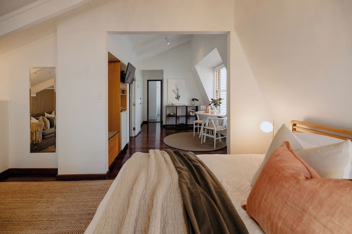 2 habitaciones, ropa de cama de alta calidad y colchones con pillow-top