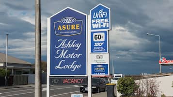 Fachada de la propiedad