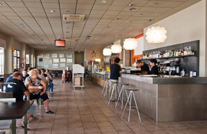 Bar (on property) - Puerta de la Serrania (Lliria)