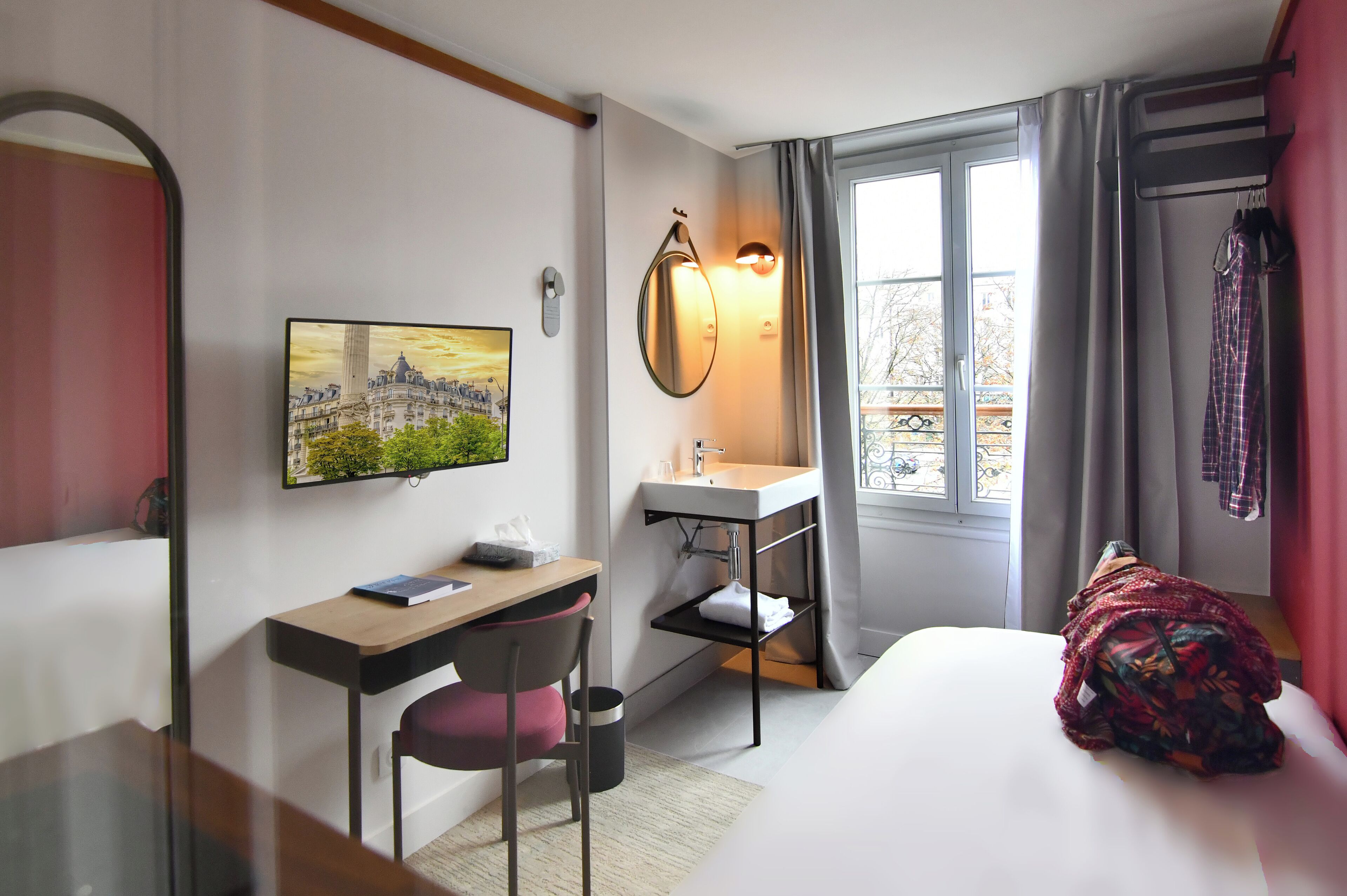 Habitación empresarial individual, 1 cama individual | Ropa de cama de alta calidad y caja de seguridad en la habitación 