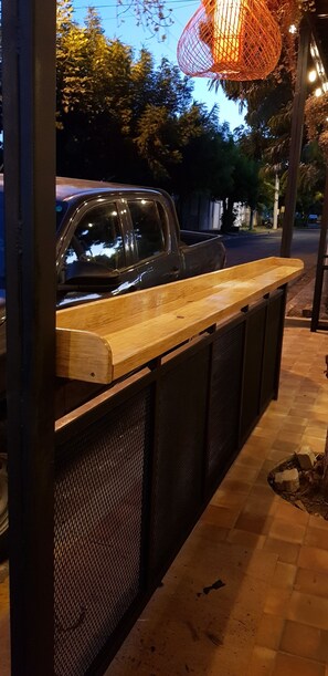Bar (en la propiedad)