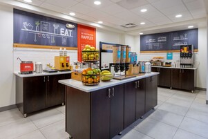 Desayuno buffet incluido todos los días 