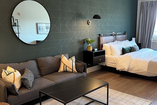 Suite Deluxe, 2 camere da letto, non fumatori | Biancheria da letto di alta qualità, una cassaforte in camera