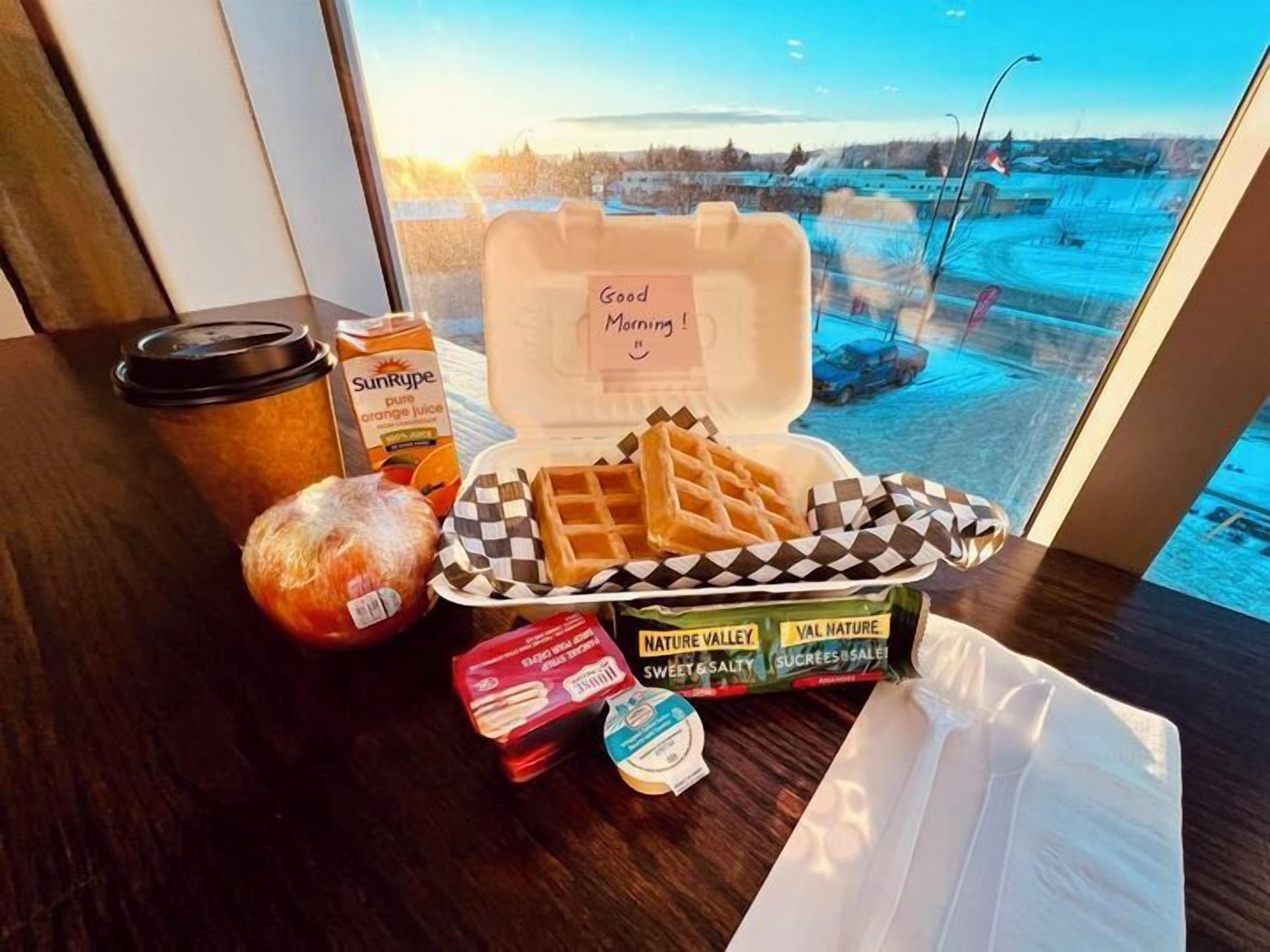 free daily on-the-go breakfast