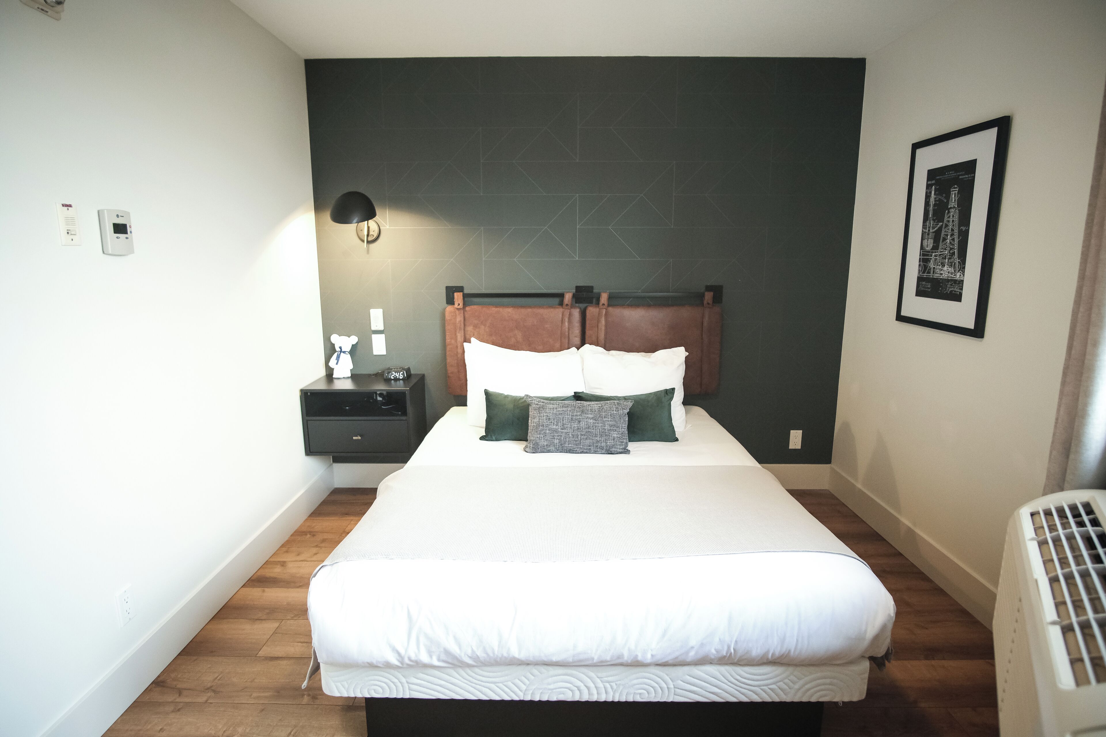 suite, 2 bedrooms, kitchenette | 2 bedrooms, premium bedding, in-room safe, desk