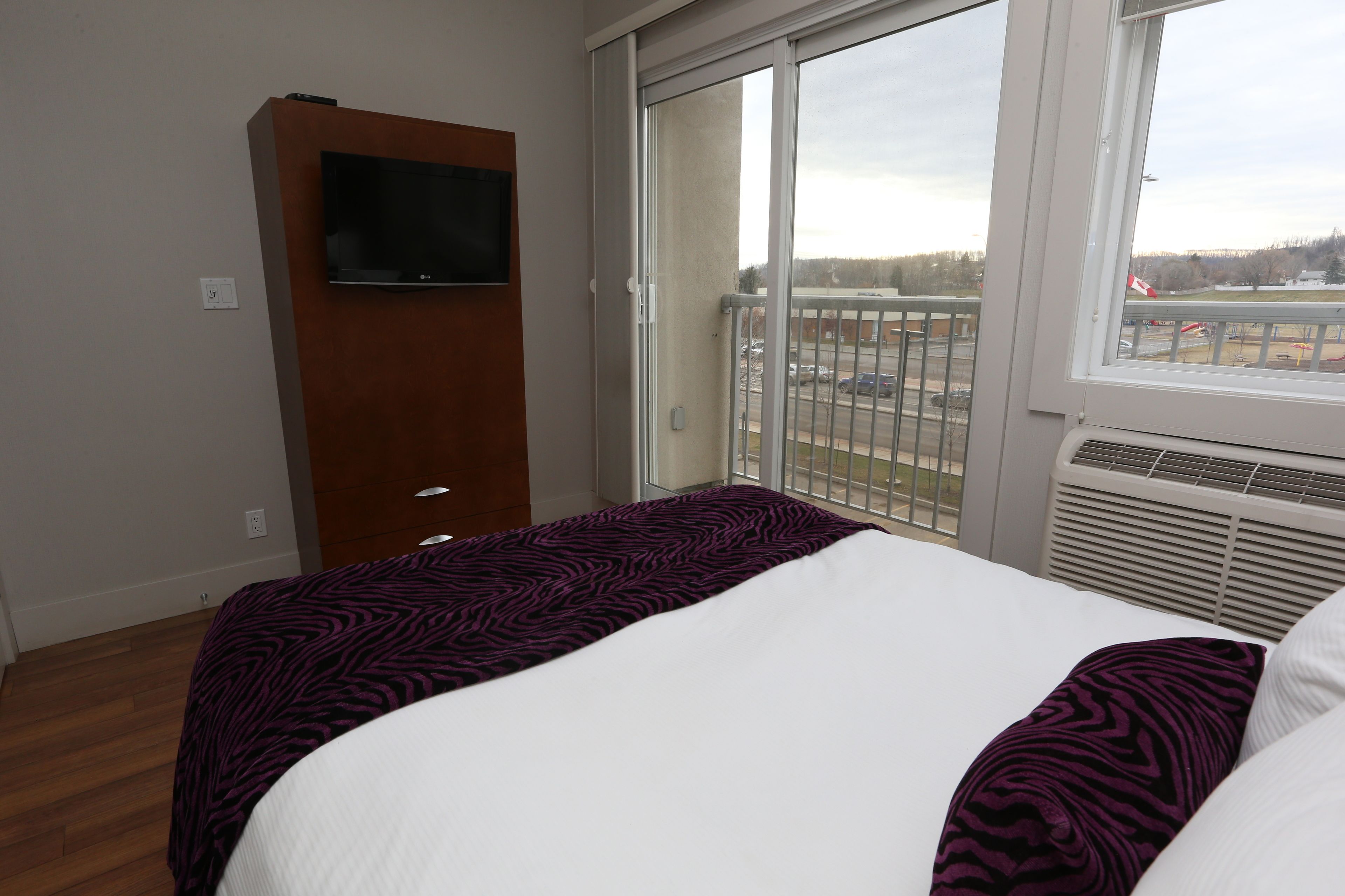 suite, 1 bedroom, kitchenette | 2 bedrooms, premium bedding, in-room safe, desk