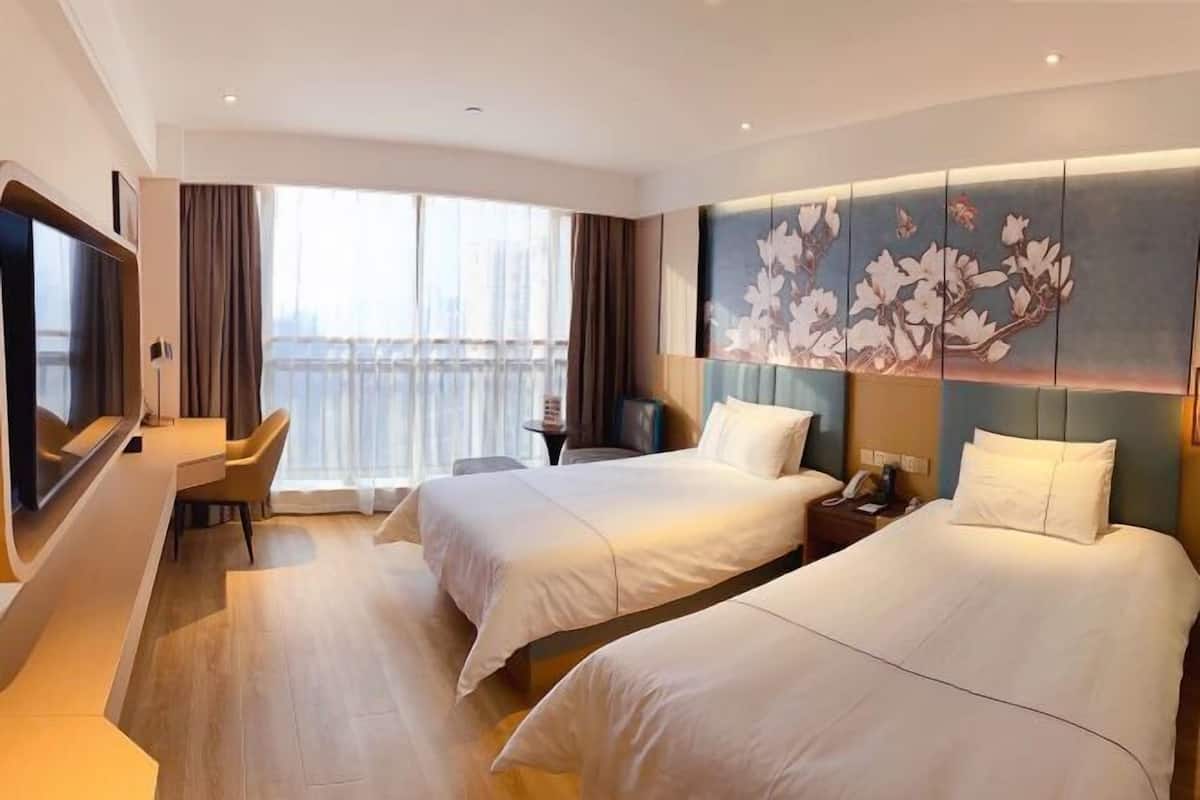 In-room safe, desk, blackout drapes, iron/ironing board (on request)