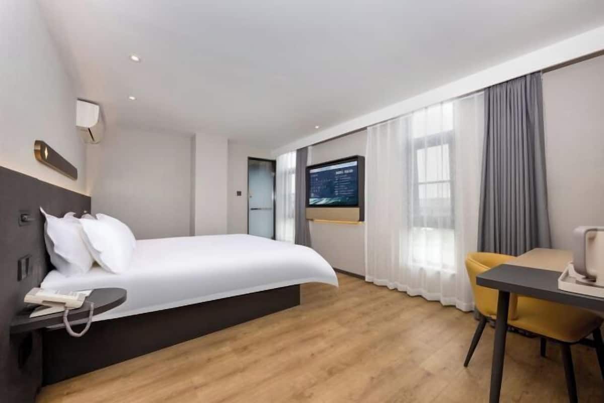 In-room safe, desk, blackout drapes, iron/ironing board