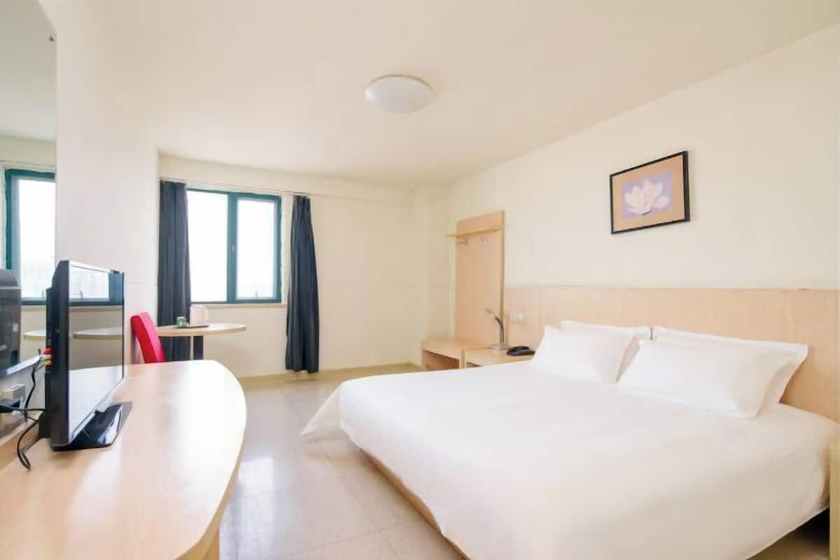 In-room safe, desk, blackout curtains, iron/ironing board