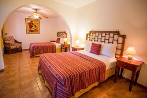 Deluxe Room | Premium bedding, individually decorated, individually furnished, desk