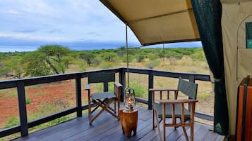 Luxury Tent, 1 King Bed, Courtyard View | Terrace/patio