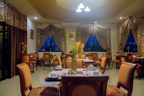 Food and drink - Monteolivos (San Pedro Sula)