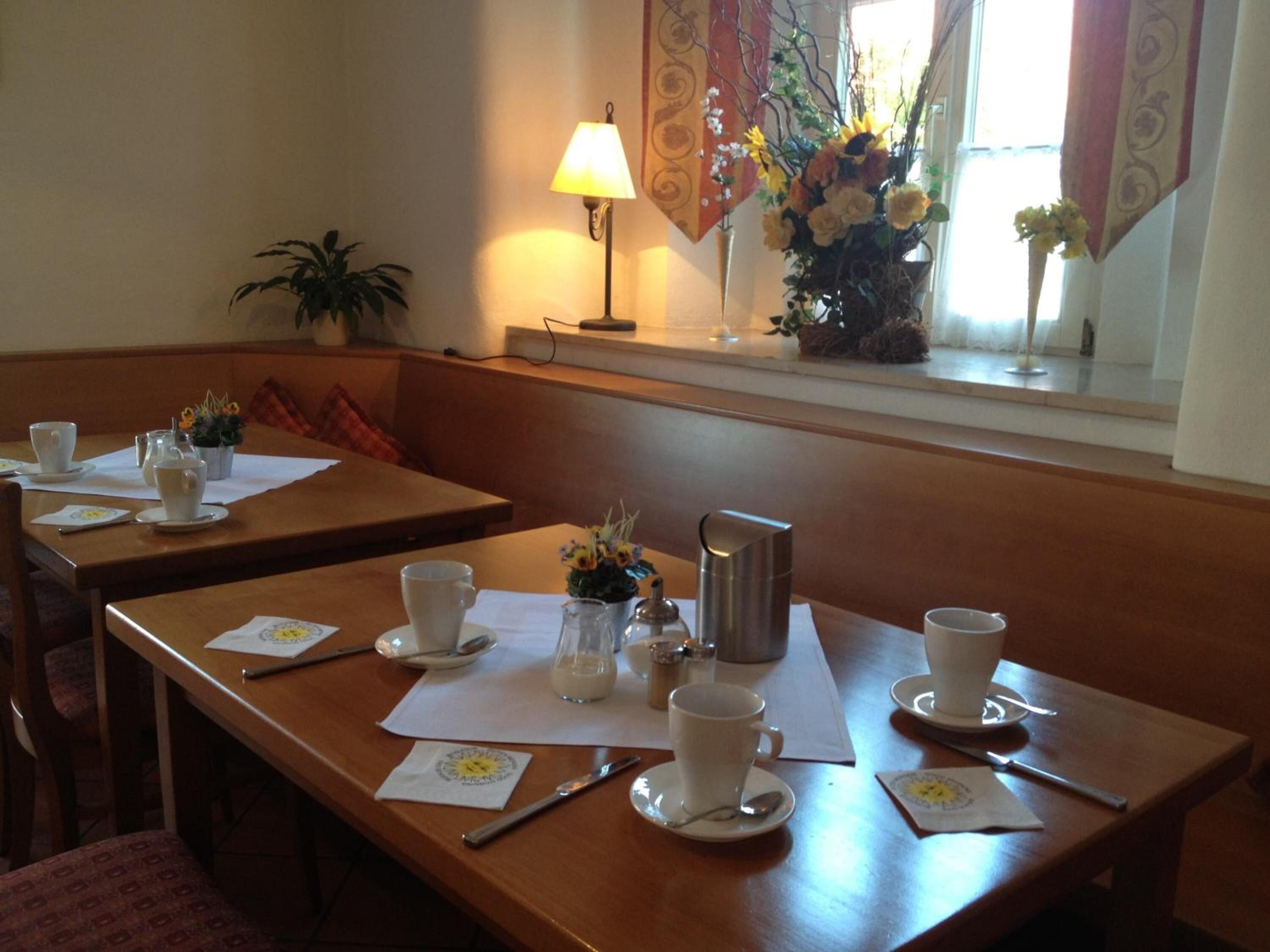 breakfast, dinner served; german cuisine, al fresco dining